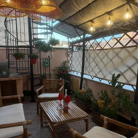 Delfino House Holiday home Terrasini