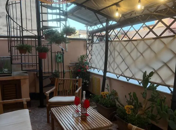 Delfino House 度假居 泰拉西尼